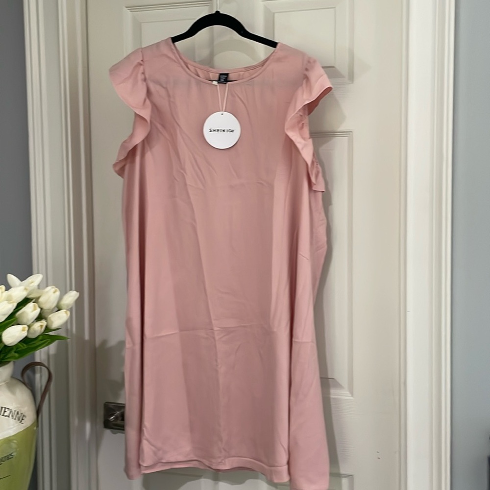 NWT- SHEIN shift dress- save with SHEIN bundle pricing!